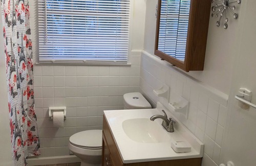 Church Street House | Ranch 10 mins from Mercedes Benz Stadium, Tyler Perry Studios & Downtown ATL!!