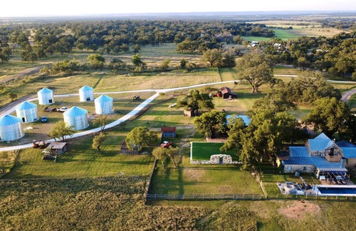 Fredericksburg Resort | Ranch Getaway for Gatherings & Memories (Sleep 52)