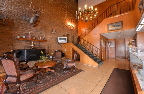 Sweetwater Hotel | Ranch House Motel