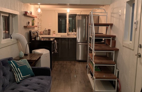 Danville Apartment | Ranch Vibe Tiny House Living