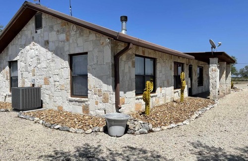 Hondo House | Ranchito Cabin in Hondo
