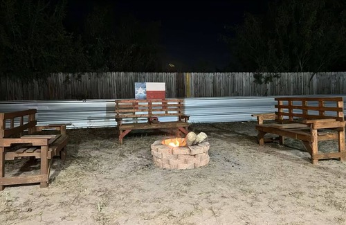 Mission House | Ranchito Paloma - Relax Celebrate & Make Memories Perfect Family Getaway is Here