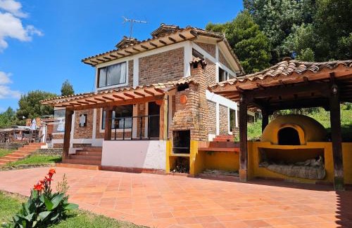 Arcabuco House | Rancho Nuevo - Ecoturismo - Cascadas la Periquera