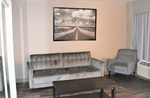 El Cajon Hotel | Rancho San Diego Inn & Suites