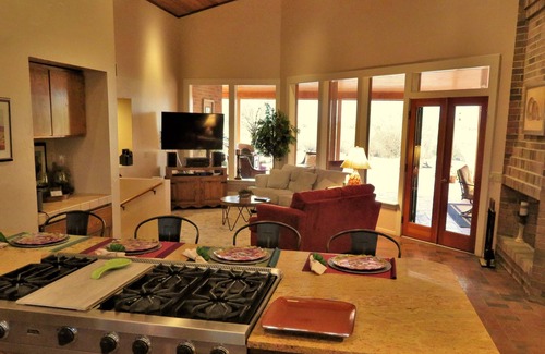 Saguaro Cerro Estates House | Rancho Venado Tucson, One of a kind, spiritual desert oasis in NE Tucson