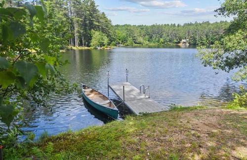 Parsonsfield Villa | RANDALL LAKE RETREAT-LIMIT 7 villa