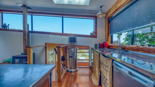 Rangiputa House | Rangi Terrace Views