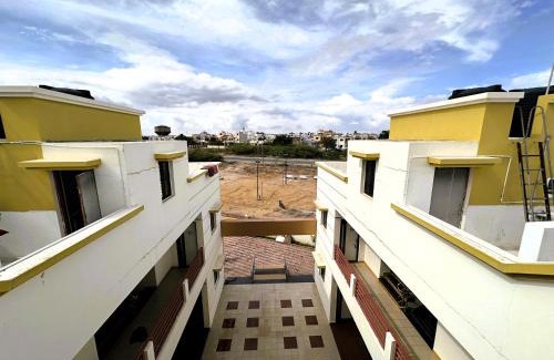 Bhuj Hotel | Ranjan Vadi