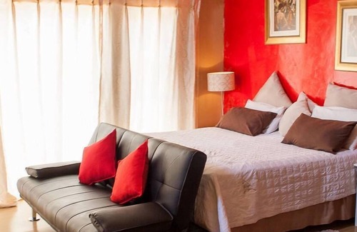 Moses Kotane House | Rantsho Lifestyle Guesthouse