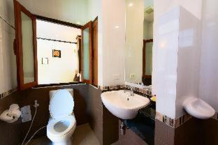 Nai Mueang Hotel | Rapeepan Ville Hotel