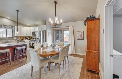 Rapid Valley House | Rapid City Duplex: 26 Mi to Mount Rushmore!