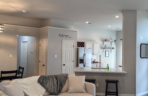 Elmo House | Rare find. Modern family-friendly Rockwall getaway! LOCATION! 🐡