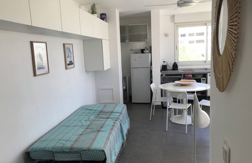 Le Couchant Apartment | Rare Seafront la Grande Motte 4 people large terrace top floor.