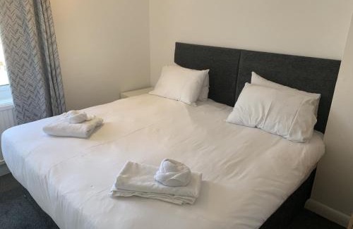 Sileby House | Ratcliffe House - Spacious 3 bedroom House in Sileby