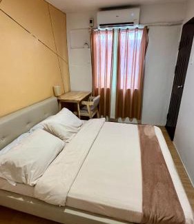 Imus Apartment | Raven's Nest Cozy Condo with Netflix Wi-fi in Imus