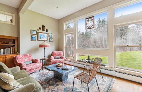 Stowe Hollow House | Raven's Nest