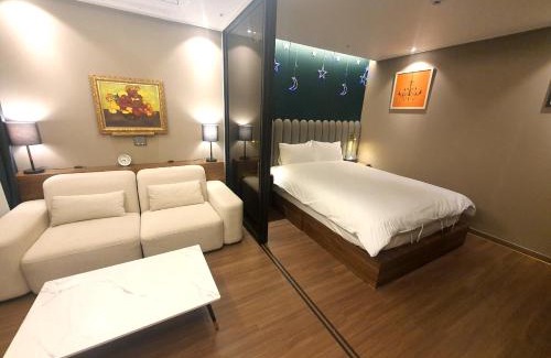 Haeundae Hotel | Raviens라비앙즈