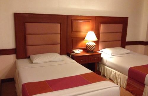 Nai Mueang Hotel | Raya Grand Hotel