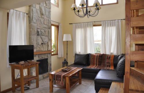 San Carlos de Bariloche Cabin | Rayen Mapu