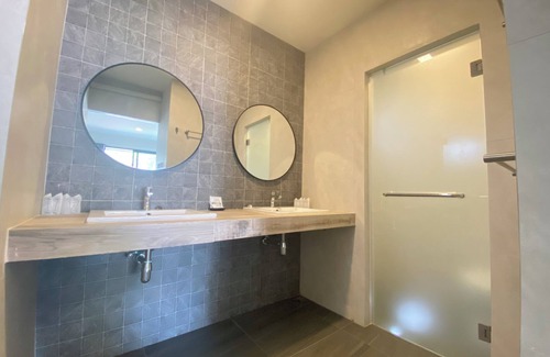 Chakphong Hotel | Rayong Chalet Resort