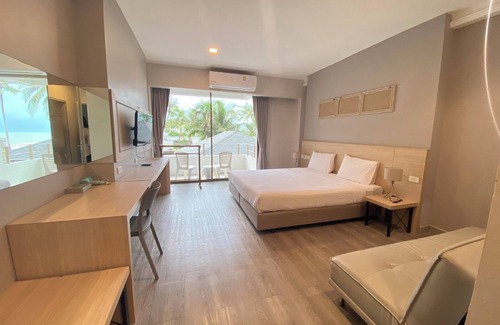 Chakphong Hotel | Rayong Chalet Resort