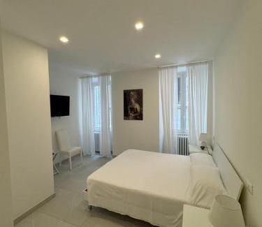 Centro Storico Apartment | Re House Suite & Deluxe Apartament