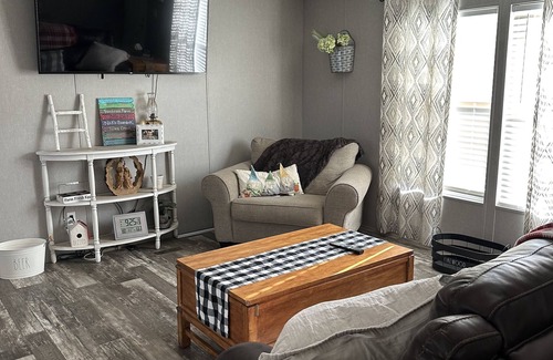 Falls of Rough House | Ready for some R&R? We are 1 mile from the State dock and Nick's Boat dock!