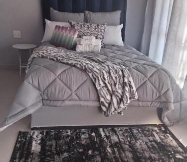 Leeupoort Bed & Breakfast | Reaneo