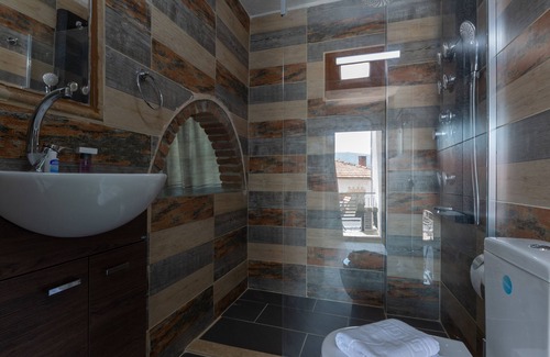 Selcuk Hotel | Rebetika Hotel