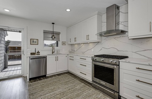 Ocean Isle Beach House | Recently Renovated Canal Home in OIB bring your boat or just float !