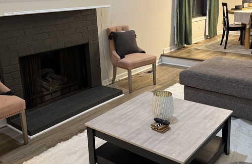 North Raleigh House | Recently RENOVATED Pet Friendly RANCH nearby NORTH HILLS- Raleigh