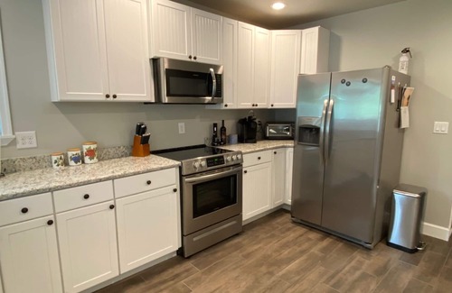 Minersville House | Recently Updated 3br/2ba townhome; Great Location