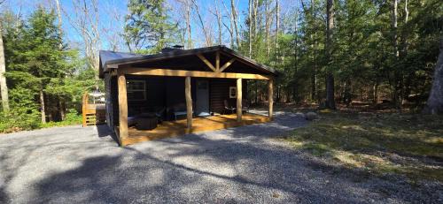 Oakland House | Recreational Therapy- Private 2 Bedroom with Hot Tub and Firepit