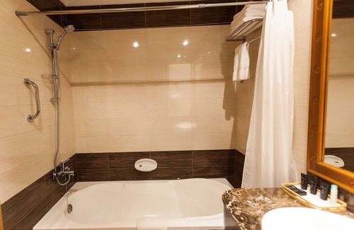 Beach & Coast Hotel | Red Castle Hotel