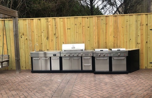 Statesboro House | Red Fern Lodge Room 2