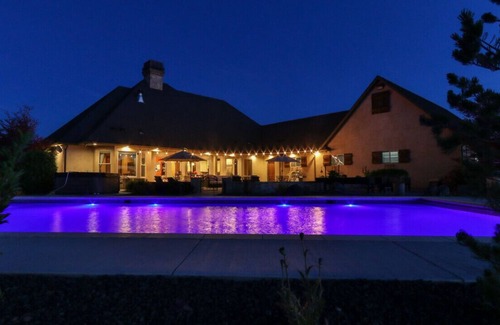 Walla Walla House | Red Hawk Estate · New Estate with Pool, Hot Tub, 2000 SF Indoor Gym