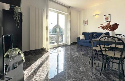 Precotto Apartment | RED HOUSE - BEAUTIFUL APARTMENT - METRO m1