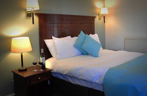 Fareham Hotel | Red Lion Hotel by Greene King Inns