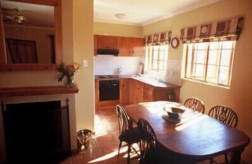 Clarens House | Red Mountain House