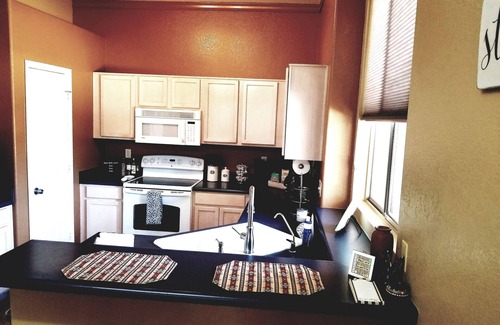 Gold Canyon House | Red Mountain Retreat with heated pool