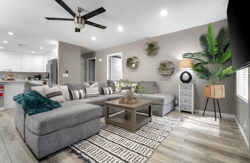 East Mesa House | Red Mountain Views by Rebl|Pool|Shuffleboard