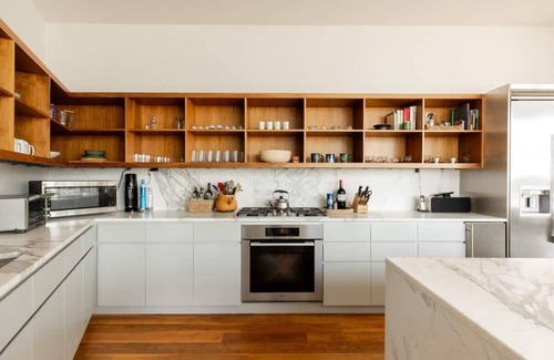 East Chatham House | Red Rock Summit: Mtn Escape w/Pool, Pond + Views