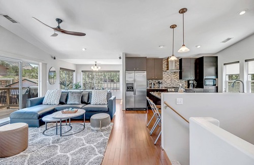West Sedona House | Red Rock Views, Walk to Trails & Shops, Spacious, Modern, Well-Stocked, Peaceful Sedona Escape