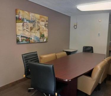 Westlake Hotel | Red Roof Inn Cleveland - Westlake