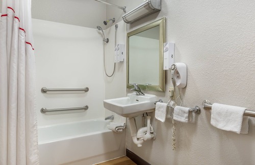 Durham Hotel | Red Roof Inn Durham - Duke Univ Medical Center