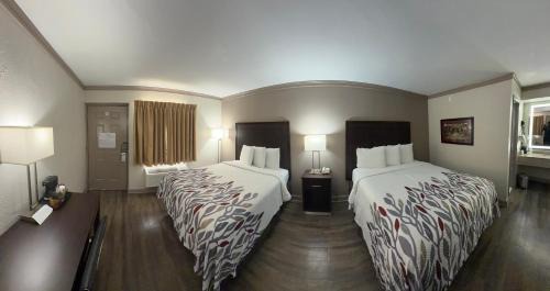 Forrest City Hotel | Red Roof Inn Forrest City