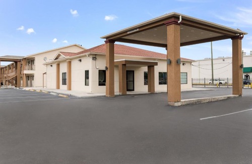 Spring Hotel | Red Roof Inn Houston – Spring North