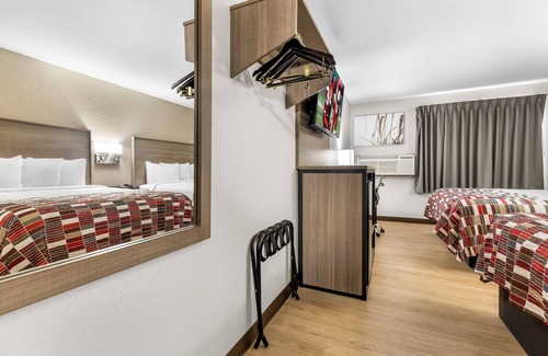 Huntsville Hotel | Red Roof Inn Huntsville, AL