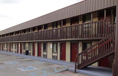 Castleton Hotel | Red Roof Inn Indianapolis - Castleton