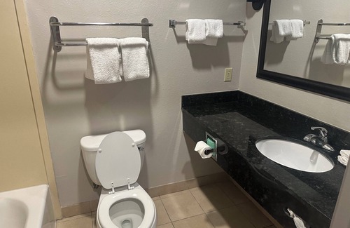 La Porte Hotel | Red Roof Inn La Porte